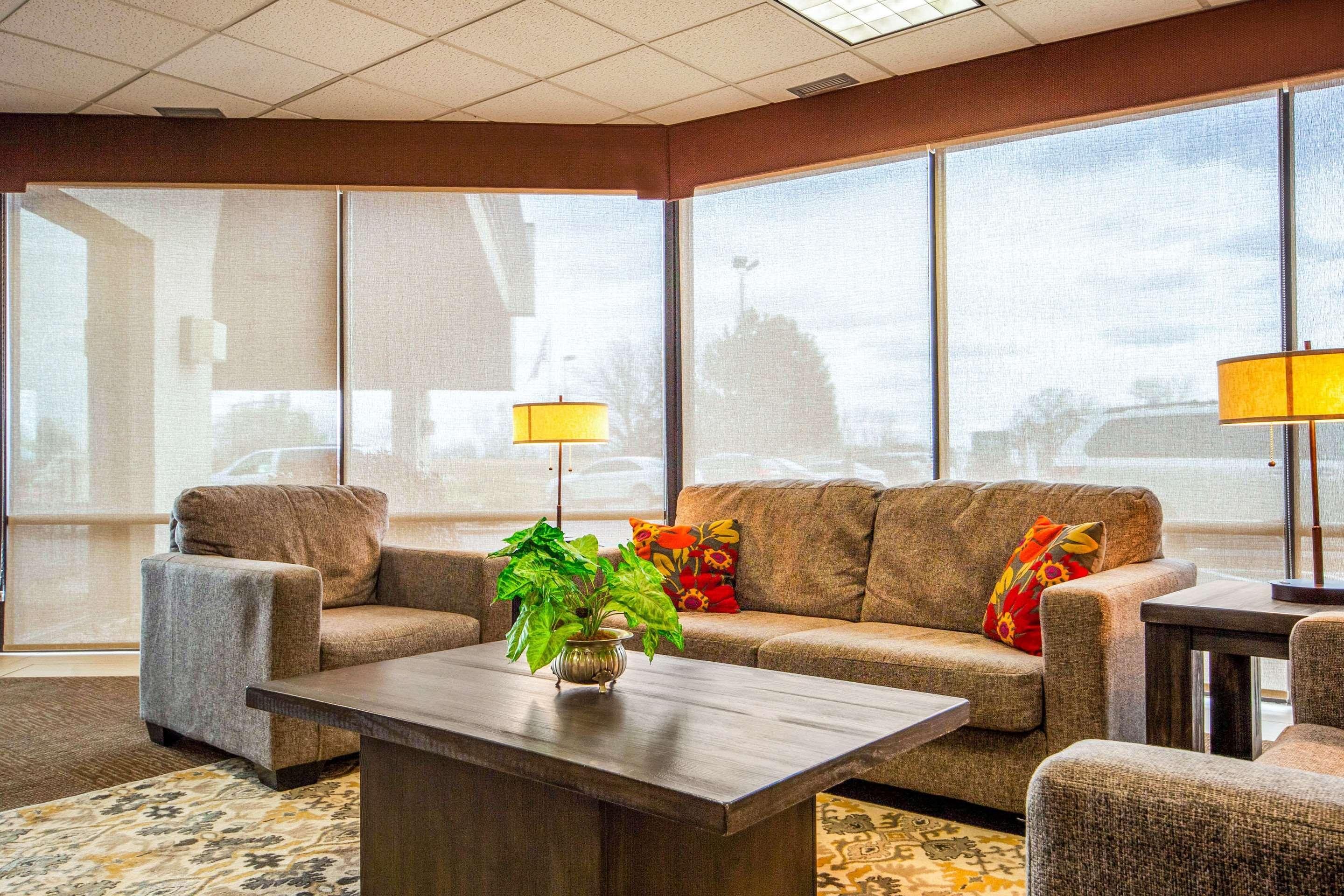 Quality Inn And Conference Center I-80 Grand Island Doniphan Exteriör bild