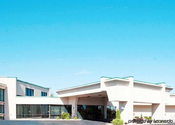 Quality Inn And Conference Center I-80 Grand Island Doniphan Exteriör bild