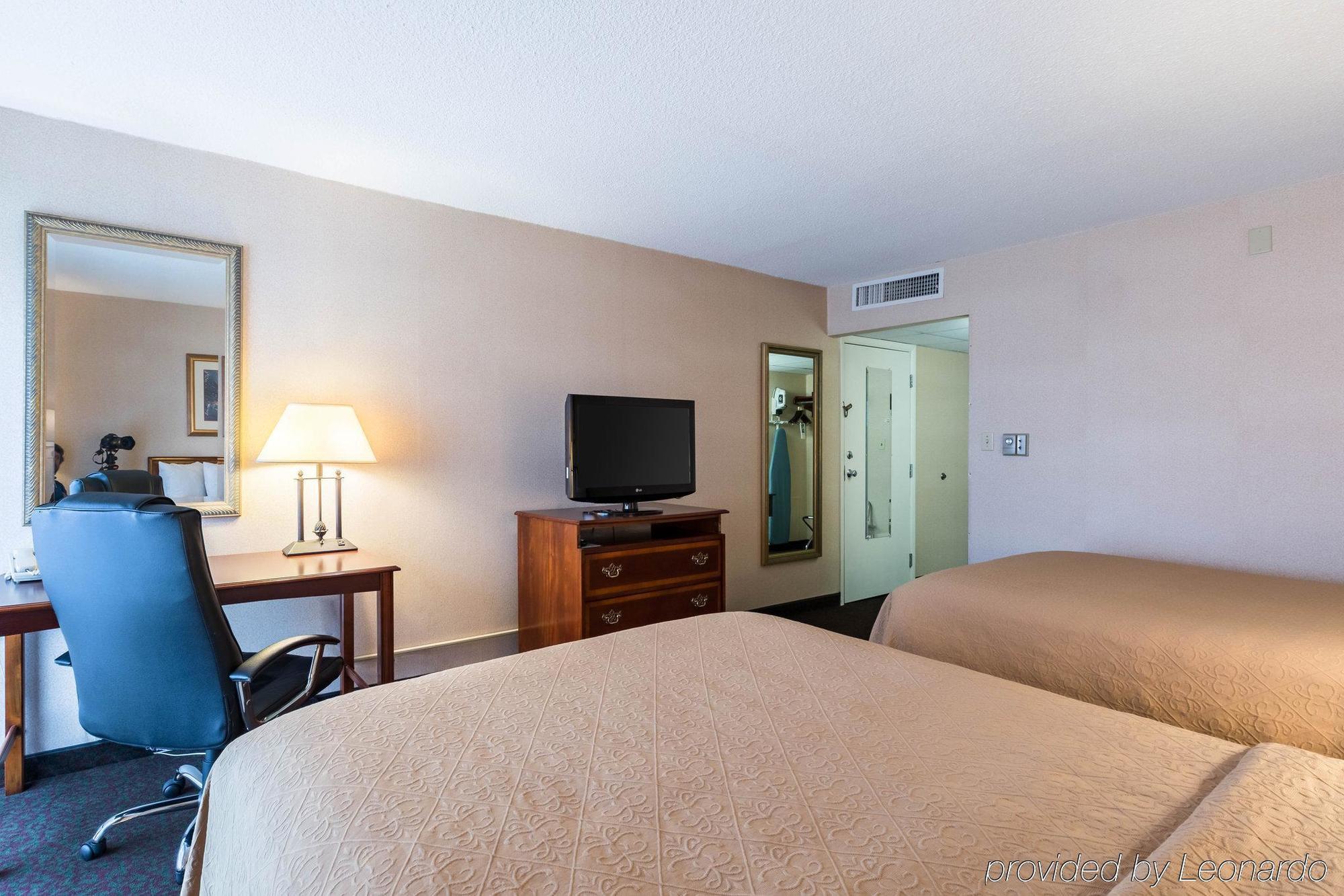 Quality Inn And Conference Center I-80 Grand Island Doniphan Exteriör bild